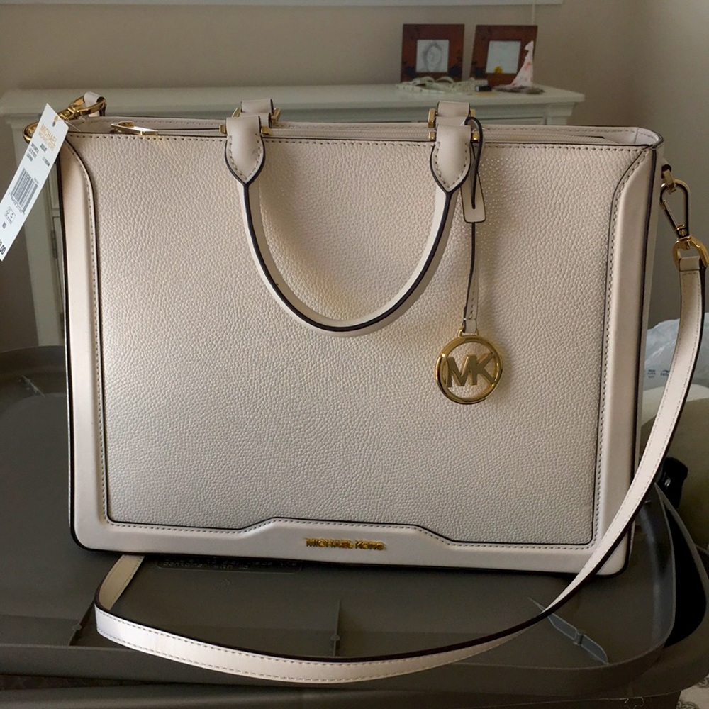 MK cream Jessie bag